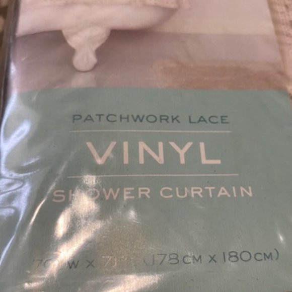 MARTHA STEWART * Beige ECRU Vinyl PATCHWORK LACE Shower Curtain 70"x71" * NWT - Picture 4 of 5